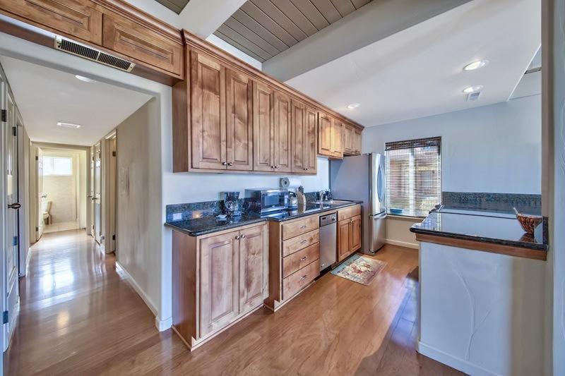 MV26: Waterfront Tahoe Keys Condo long term only Main image 2